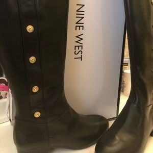 black leather nine west thick heel boots.